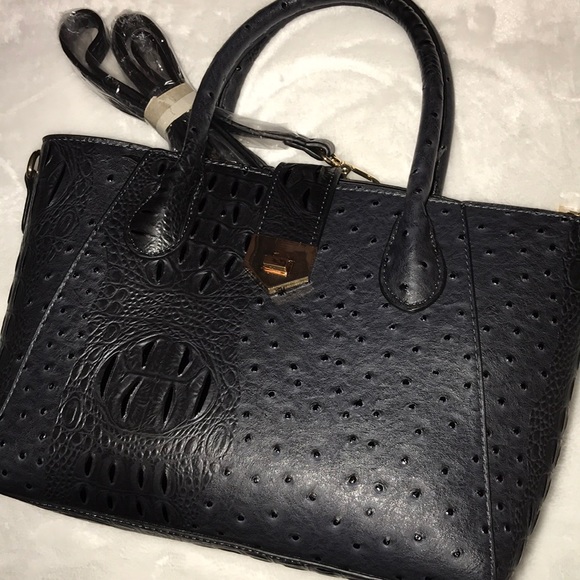 ❤️ New, Beautiful 3 N 1 bags. - Picture 6 of 7